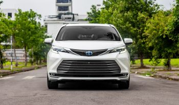 Toyota Sienna Platium 2.5 Hybrid 2024 full