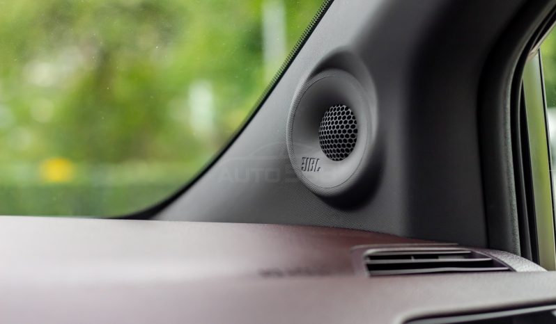 Toyota Sienna Platium 2.5 Hybrid 2024 full