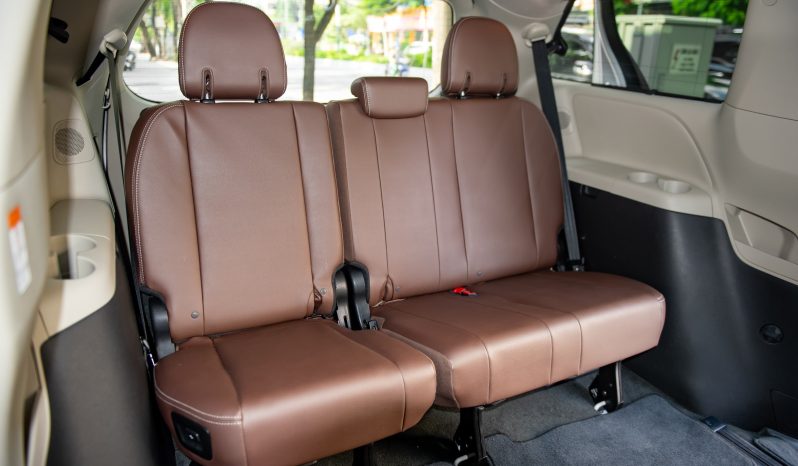 Toyota Sienna Limited 3.5 2019 full