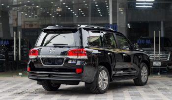 Toyota Land Cruiser VXS V8 5.7L 2021 full