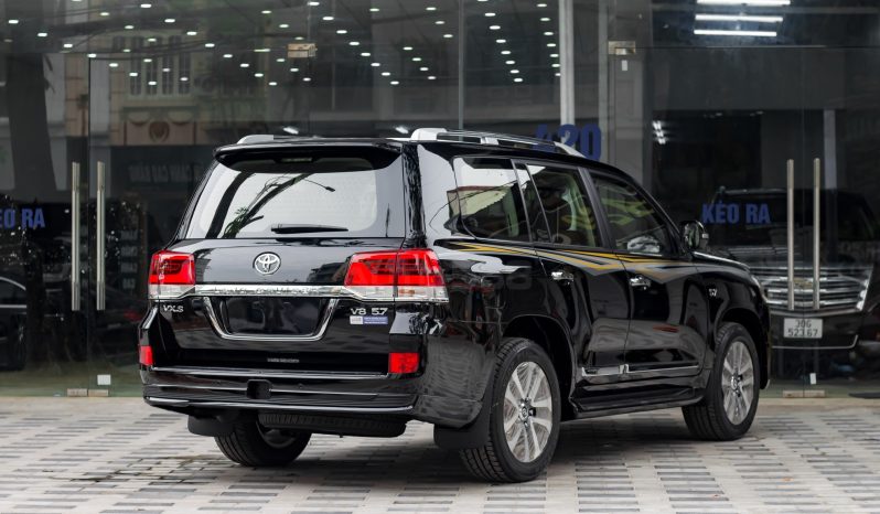 Toyota Land Cruiser VXS V8 5.7L 2021 full