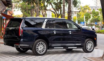Cadillac Escalade ESV Premium 6.2L Luxury 2025 full