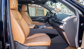 Cadillac Escalade ESV Premium 6.2L Luxury 2025 full