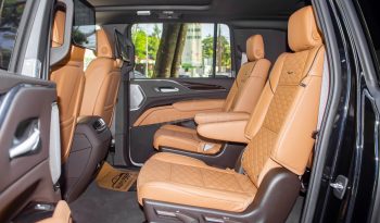Cadillac Escalade ESV Premium 6.2L Luxury 2025 full