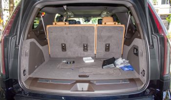 Cadillac Escalade ESV Premium 6.2L Luxury 2025 full