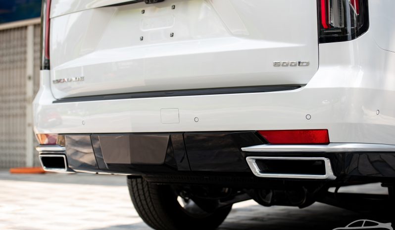 Cadillac Escalade ESV Premium 6.2L Luxury 2025 full