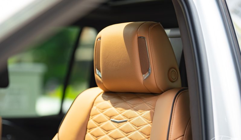 Cadillac Escalade ESV Premium 6.2L Luxury 2025 full