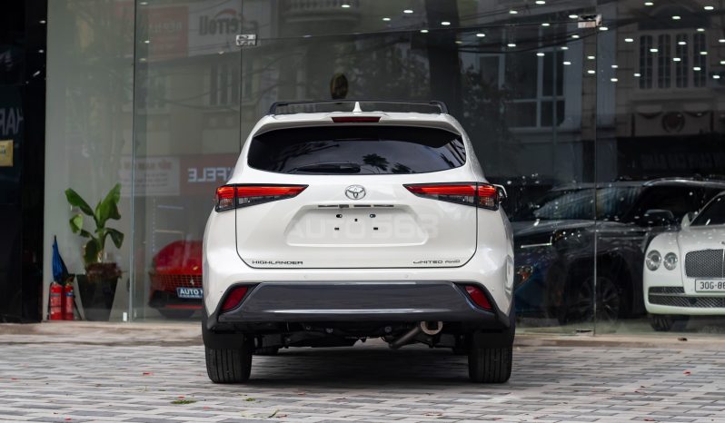 Toyota Highlander Limited 3.5 AWD 2024 full