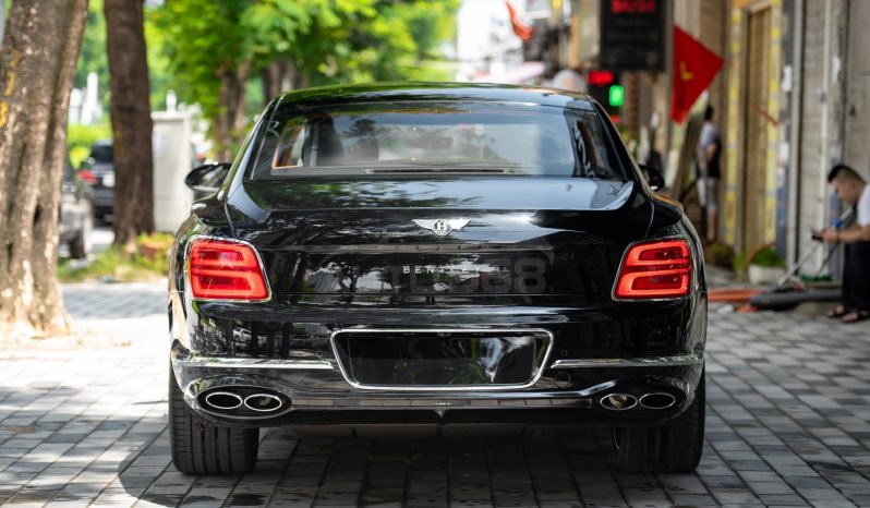 Bentley Flying Spur V8 2025 full
