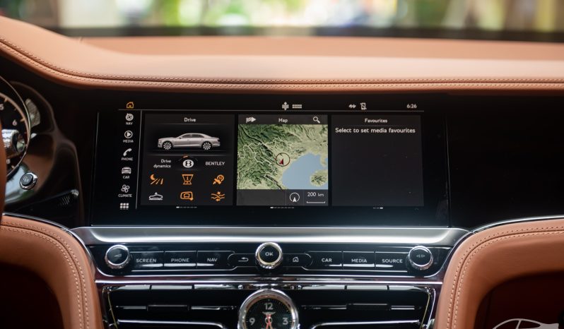 Bentley Flying Spur V8 2025 full