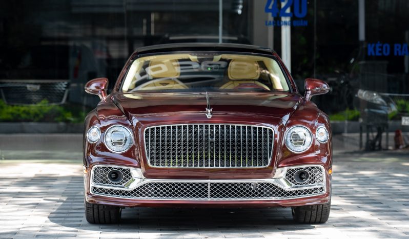 Bentley Flying Spur V8 First Edition 2025 full