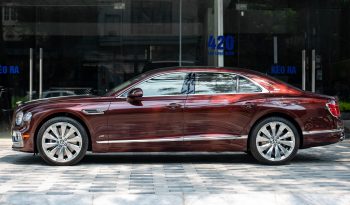 Bentley Flying Spur V8 First Edition 2025 full