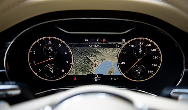 Bentley Flying Spur V8 First Edition 2025 full