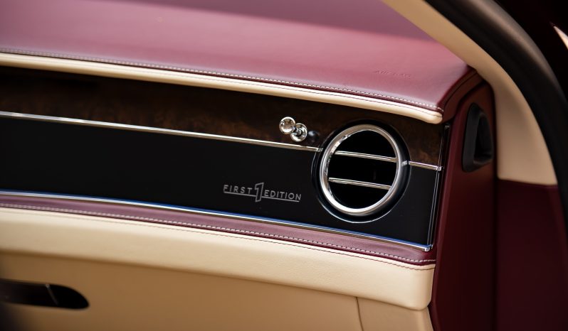 Bentley Flying Spur V8 First Edition 2025 full