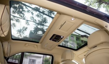 Bentley Flying Spur V8 First Edition 2025 full