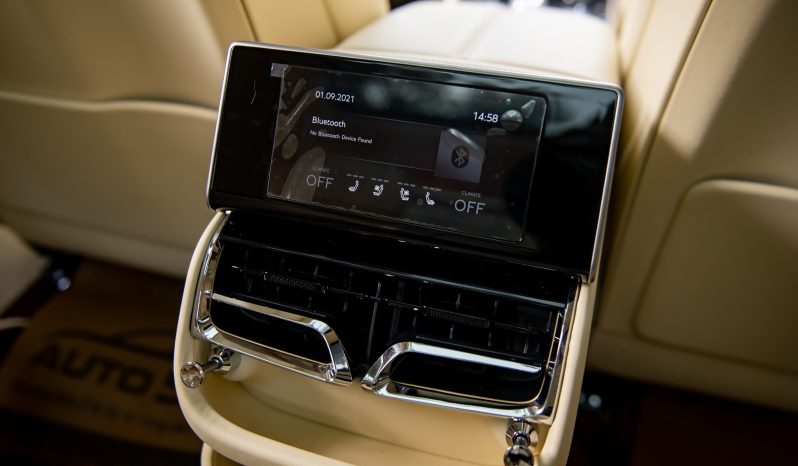 Bentley Flying Spur V8 First Edition 2025 full