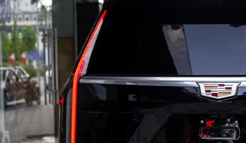 Cadillac Escalade ESV Premium Luxury 600D 2025 full