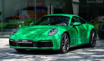 Porsche 911 Carrera Python Green 2024 full