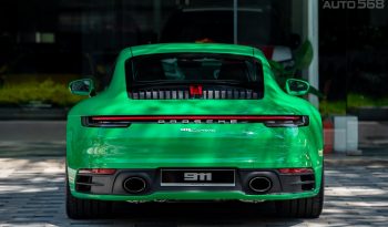 Porsche 911 Carrera Python Green 2024 full