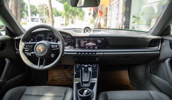 Porsche 911 Carrera Python Green 2024 full