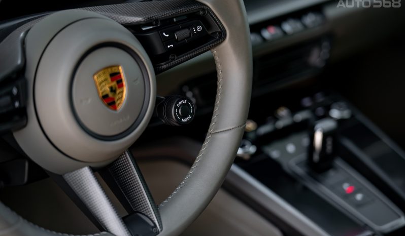 Porsche 911 Carrera Python Green 2024 full