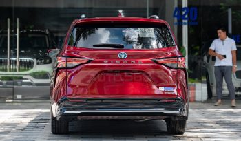 Toyota Sienna Platium 2.5 Hybrid 2024 full