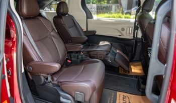 Toyota Sienna Platium 2.5 Hybrid 2024 full