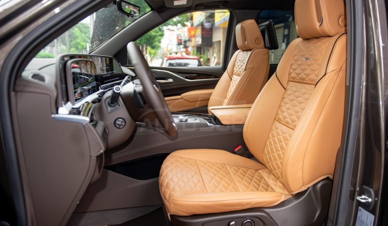 Cadillac Escalade ESV Premium Luxury 600D 2025 full