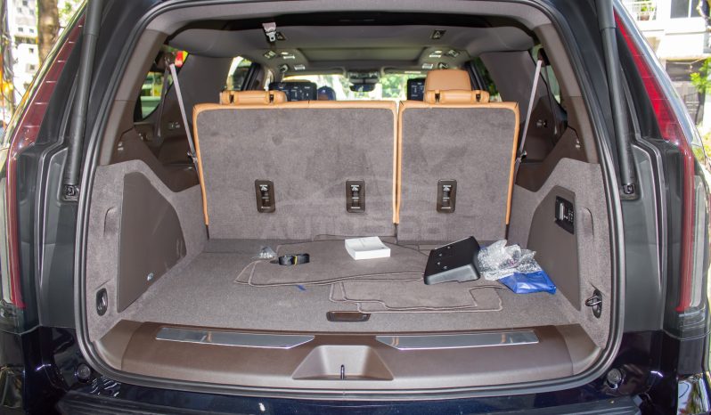 Cadillac Escalade ESV Premium Luxury 600D 2025 full