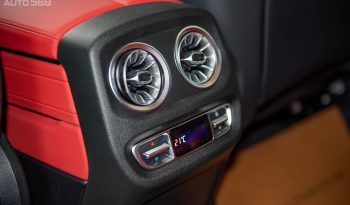 Mercedes G63 AMG Dark Olive Green Magno 2024 full