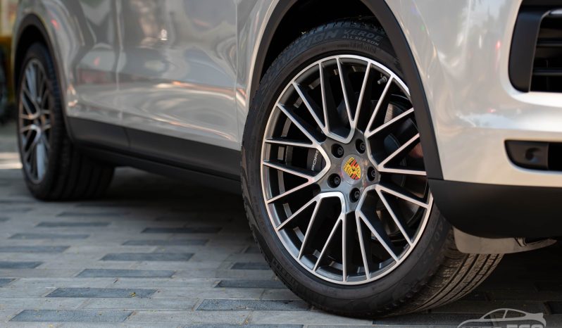 Porsche Cayenne Coupe 2022 full