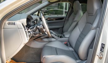 Porsche Cayenne Coupe 2022 full