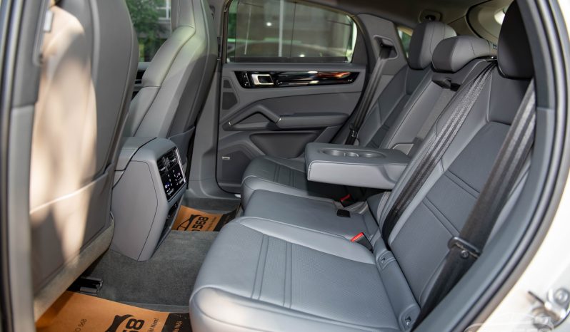 Porsche Cayenne Coupe 2022 full