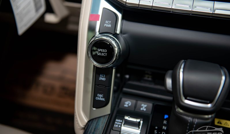 Toyota Land Cruiser VX 4.0 70th Anniversary 2024 full