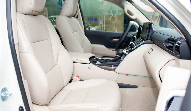 Toyota Land Cruiser VX 4.0 70th Anniversary 2024 full