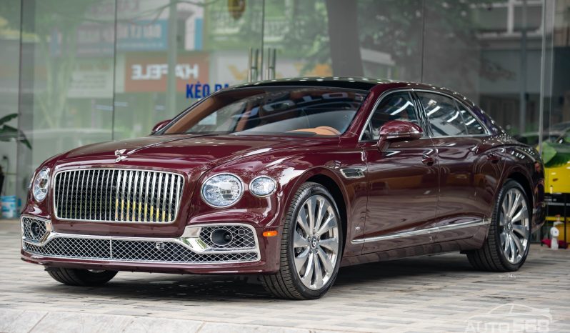 Bentley Flying Spur V8 First Edition 2024 full