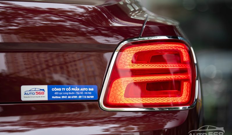 Bentley Flying Spur V8 First Edition 2024 full