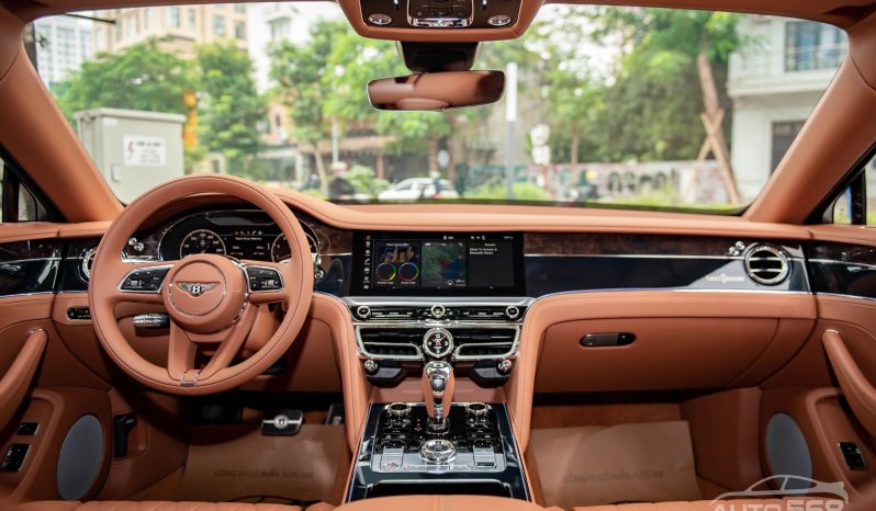 Bentley Flying Spur V8 First Edition 2024 full