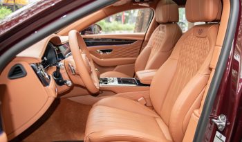 Bentley Flying Spur V8 First Edition 2024 full