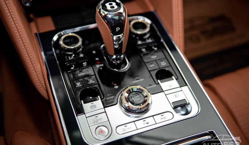 Bentley Flying Spur V8 First Edition 2024 full