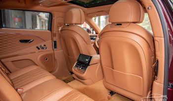 Bentley Flying Spur V8 First Edition 2024 full