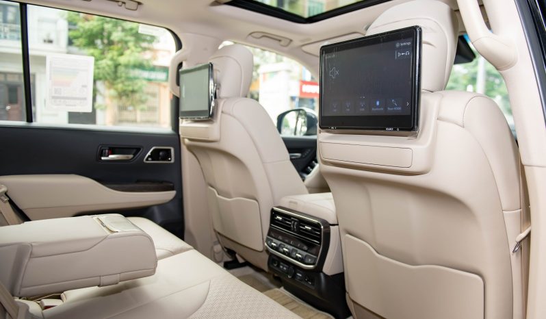 Toyota Land Cruiser 300 VXR 2024 full