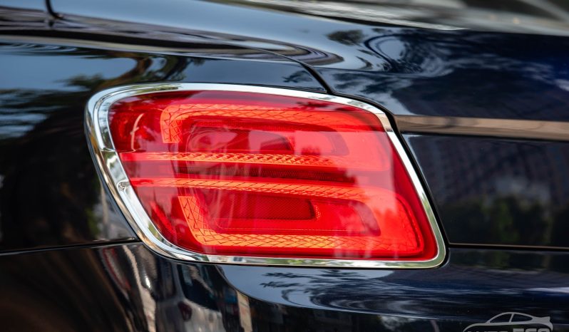 Bentley Flying Spur V8 First Edition 2024 full