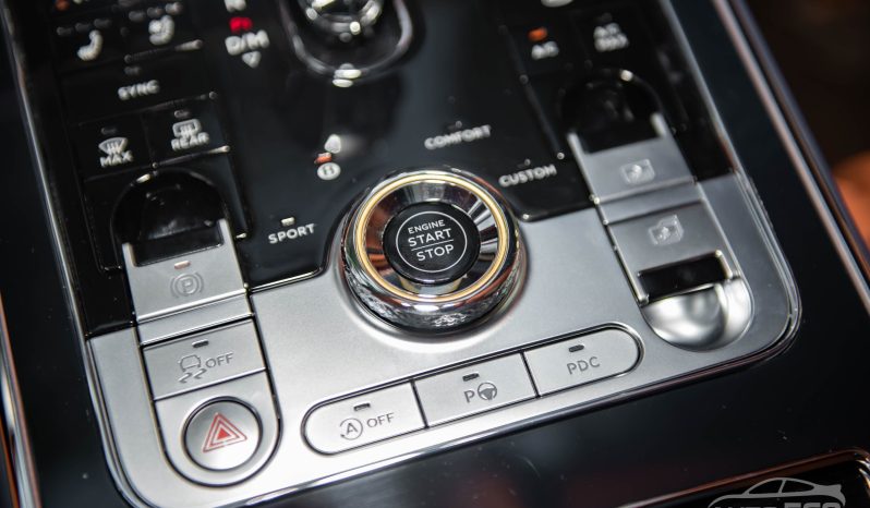 Bentley Flying Spur V8 First Edition 2024 full