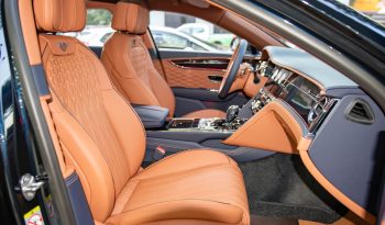Bentley Flying Spur V8 First Edition 2024 full