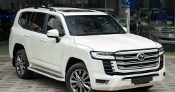 Toyota Land Cruiser 300 MBS VXR 2024