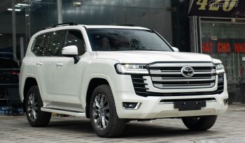 Toyota Land Cruiser 300 MBS VXR 2024 full