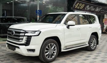 Toyota Land Cruiser 300 MBS VXR 2024 full