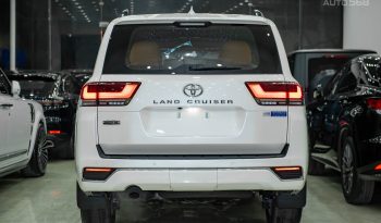 Toyota Land Cruiser 300 MBS VXR 2024 full