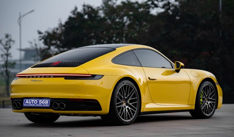 Porsche 911 Carrera 2021 full